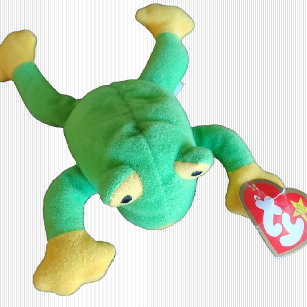 Beanie Babies Teenie Smoochy the Frog